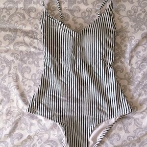 H&M One-piece Swimsuit size 32